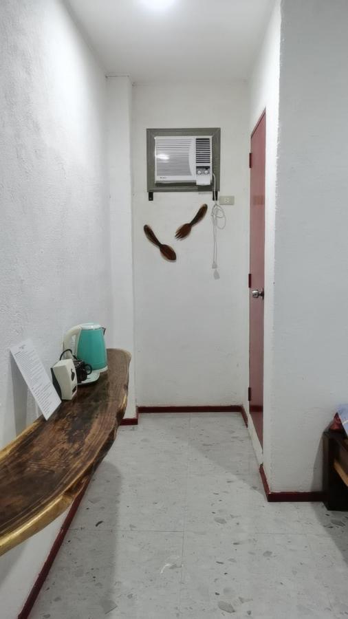 Panda Guest House Корон Экстерьер фото